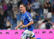 英雄联盟总决赛赛程-意大利中场球员转会至国外俱乐部