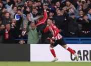 英雄联盟总决赛时间-桑德兰实现壮举，逆袭赢得英超比赛