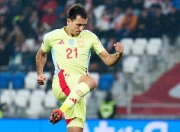 英雄联盟总决赛-巴萨力克葡萄牙，奥亚尔萨瓦尔高光表现