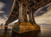 LOL赛事-铁闸与尖刀，拜仁关键战突围瑞士，阿什拉夫成为真正的关键先生