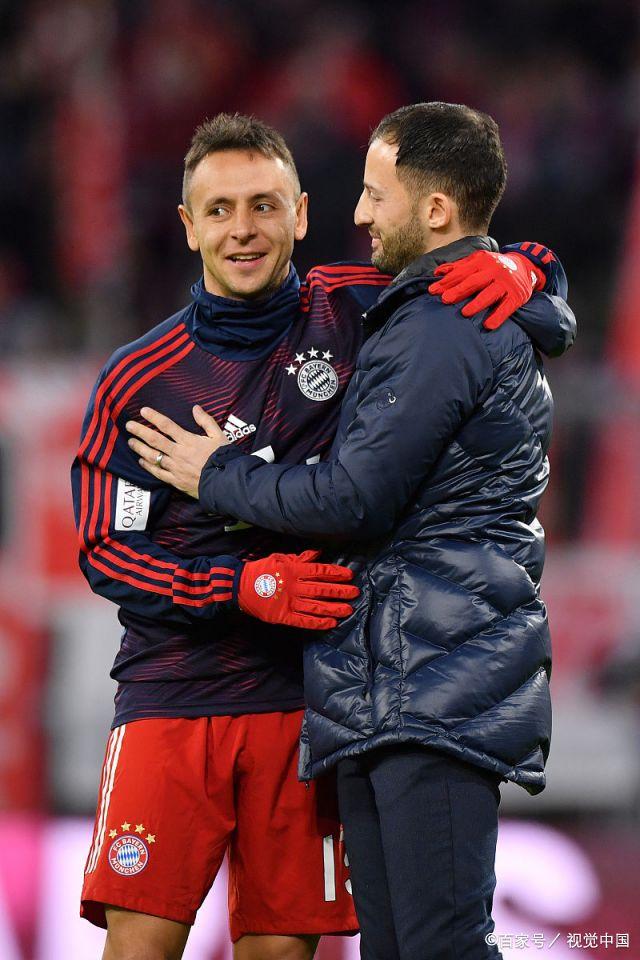 关于德国足球职业联赛交手激烈,比分胶着的信息 关于德国足球职业联赛交手激烈,比分胶着的信息