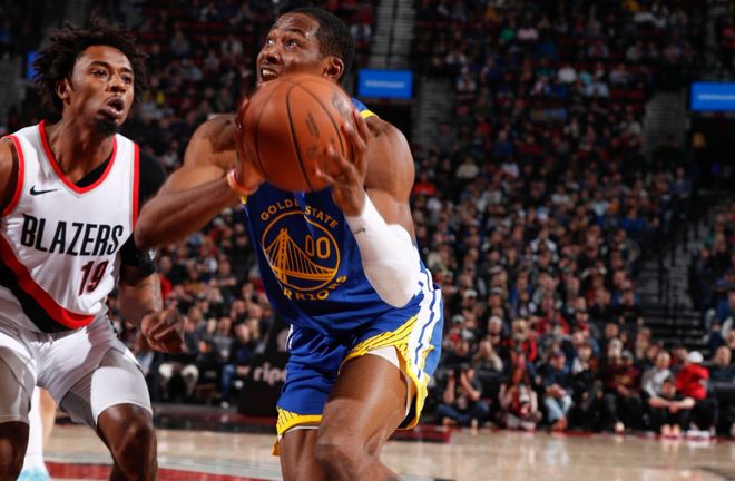 勇士队球员个人突破技术得到提升 勇士队球员个人突破技术得到提升