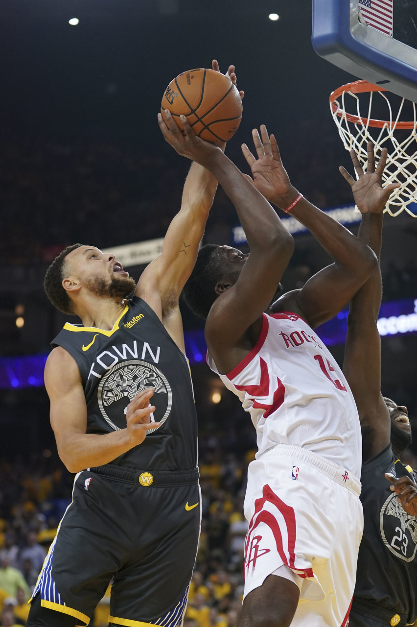 勇士队球员个人突破技术得到提升 勇士队球员个人突破技术得到提升