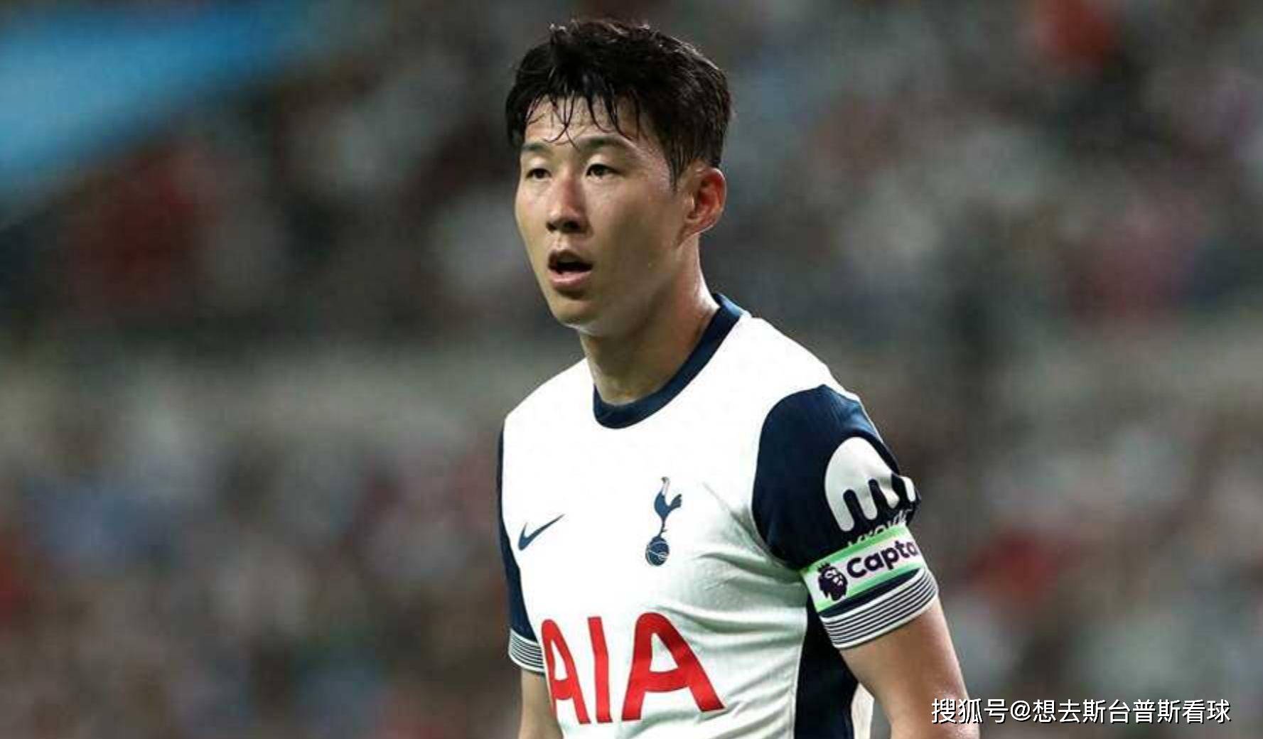 关于球星状态下滑,是否该在联赛中进行轮换的信息 关于球星状态下滑,是否该在联赛中进行轮换的信息