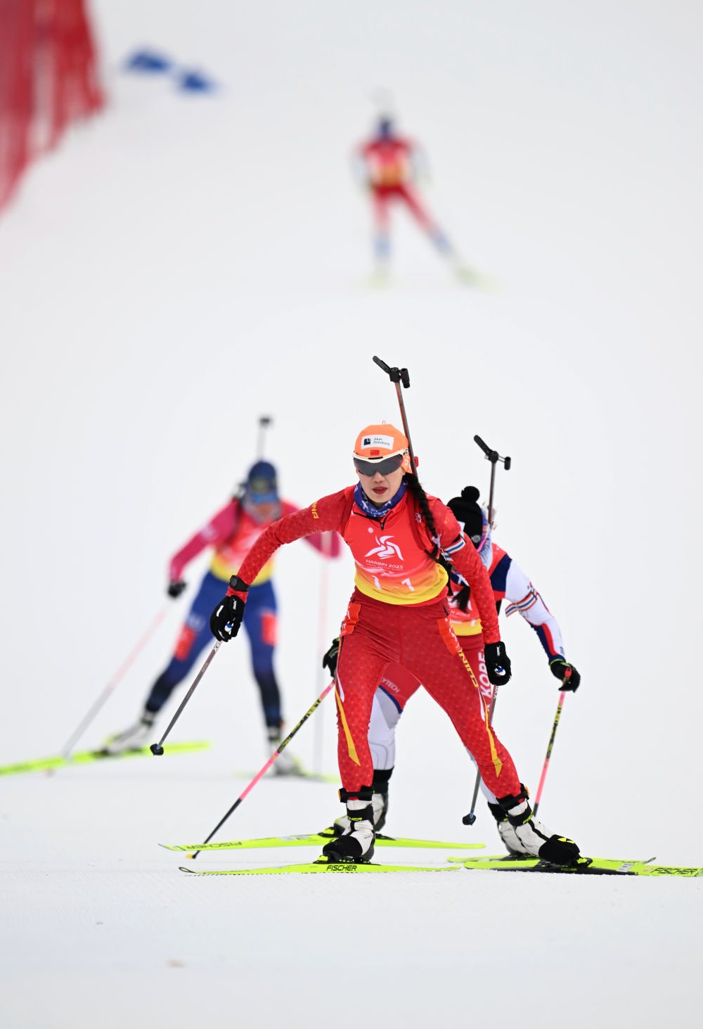 比拼技术，运动员实力获得金牌