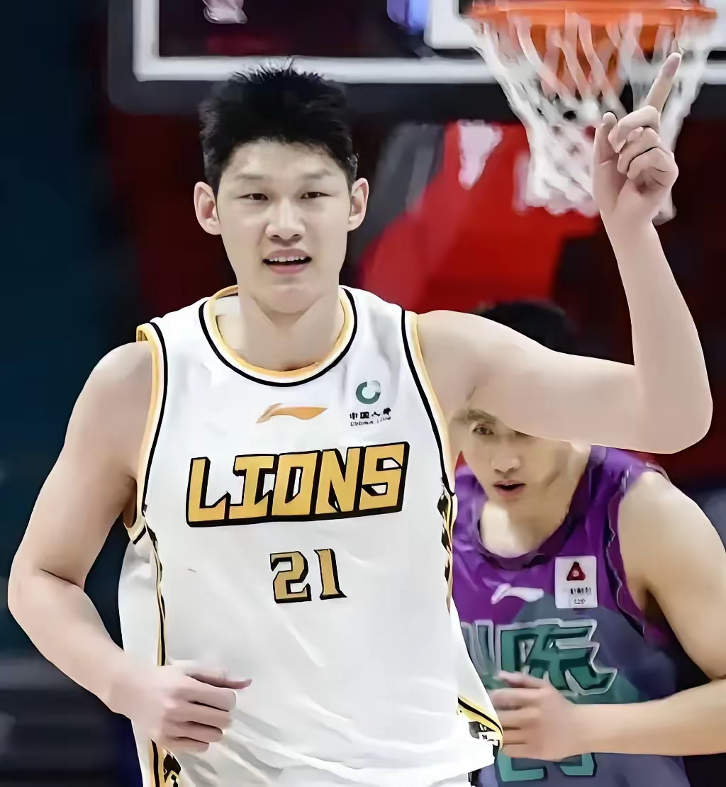 山西队碾压新疆队,胡金秋点燃赛场 山西队碾压新疆队,胡金秋点燃赛场