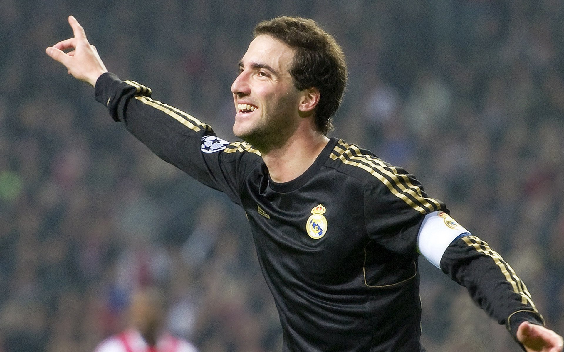 篮坛死神降临安联?当杜兰特的传说照亮德甲争冠夜